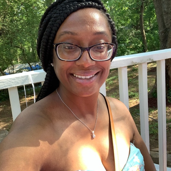 alicia_holland